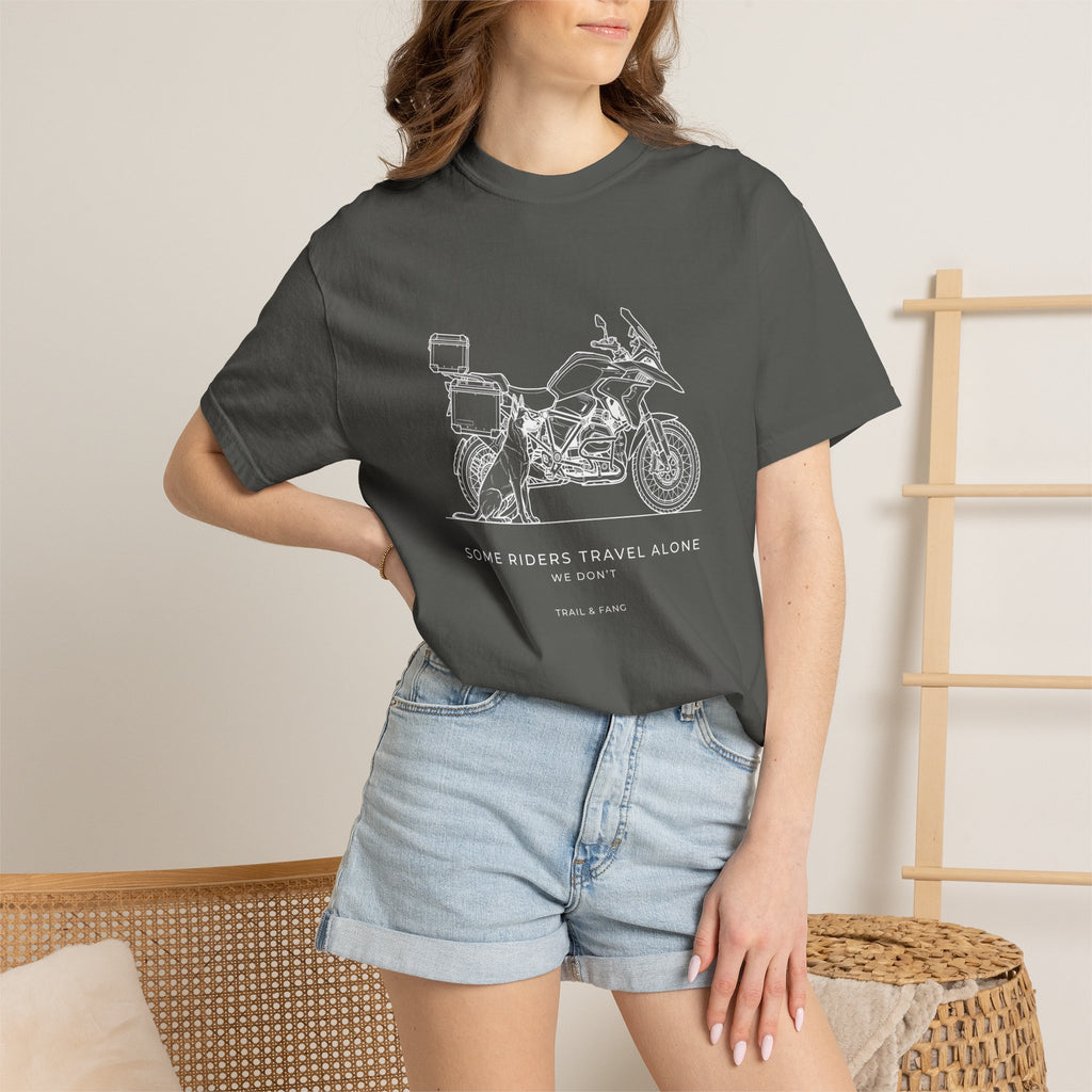 T-shirt moto d'aventure « Certains motards voyagent seuls »
