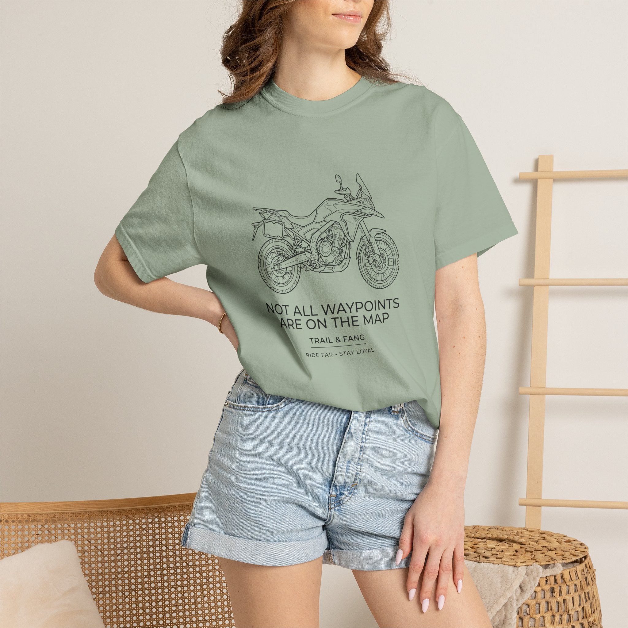 Tee-shirt « Tous les points de repère ne figurent pas sur la carte »