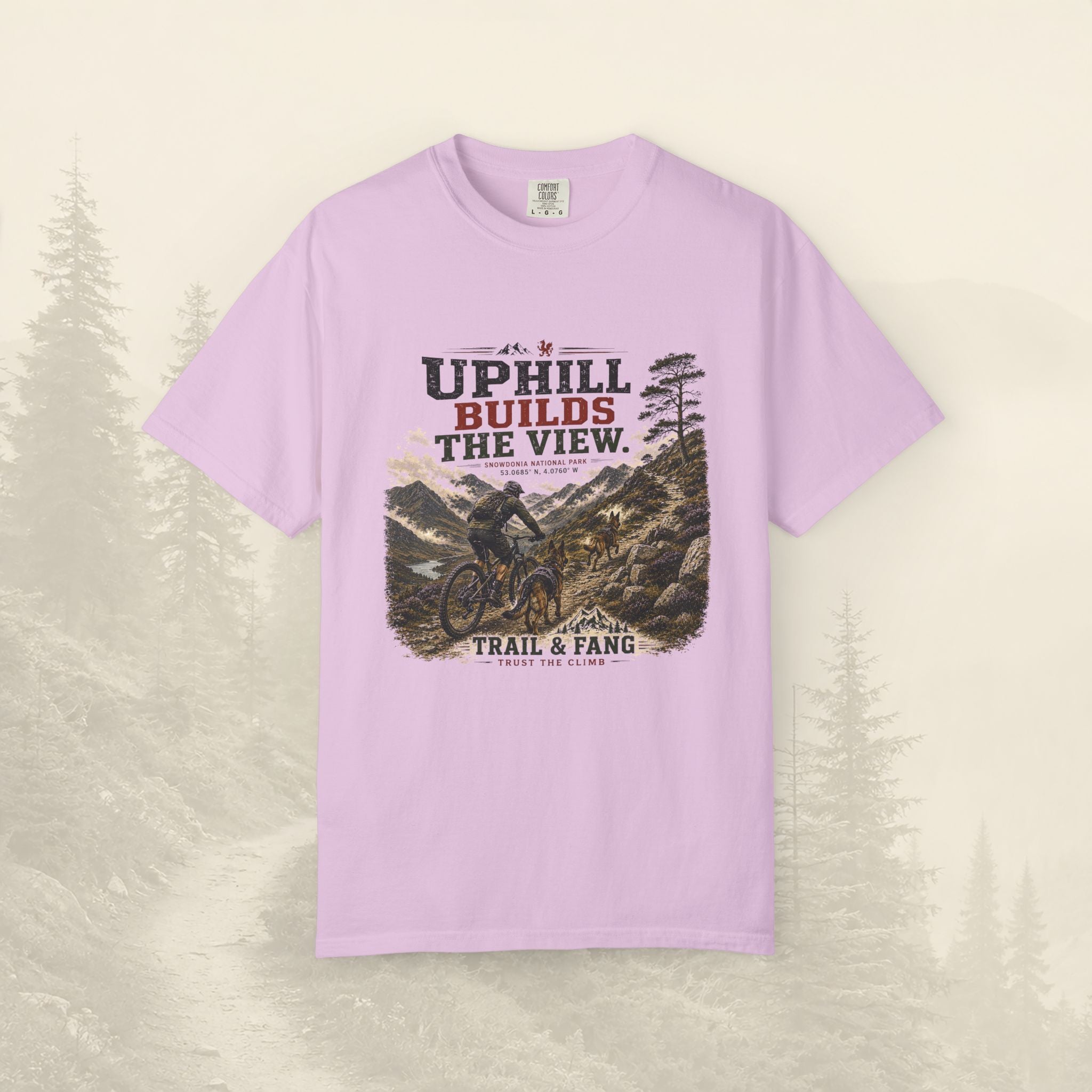 Le t-shirt « À force de monter, on découvre la vue »