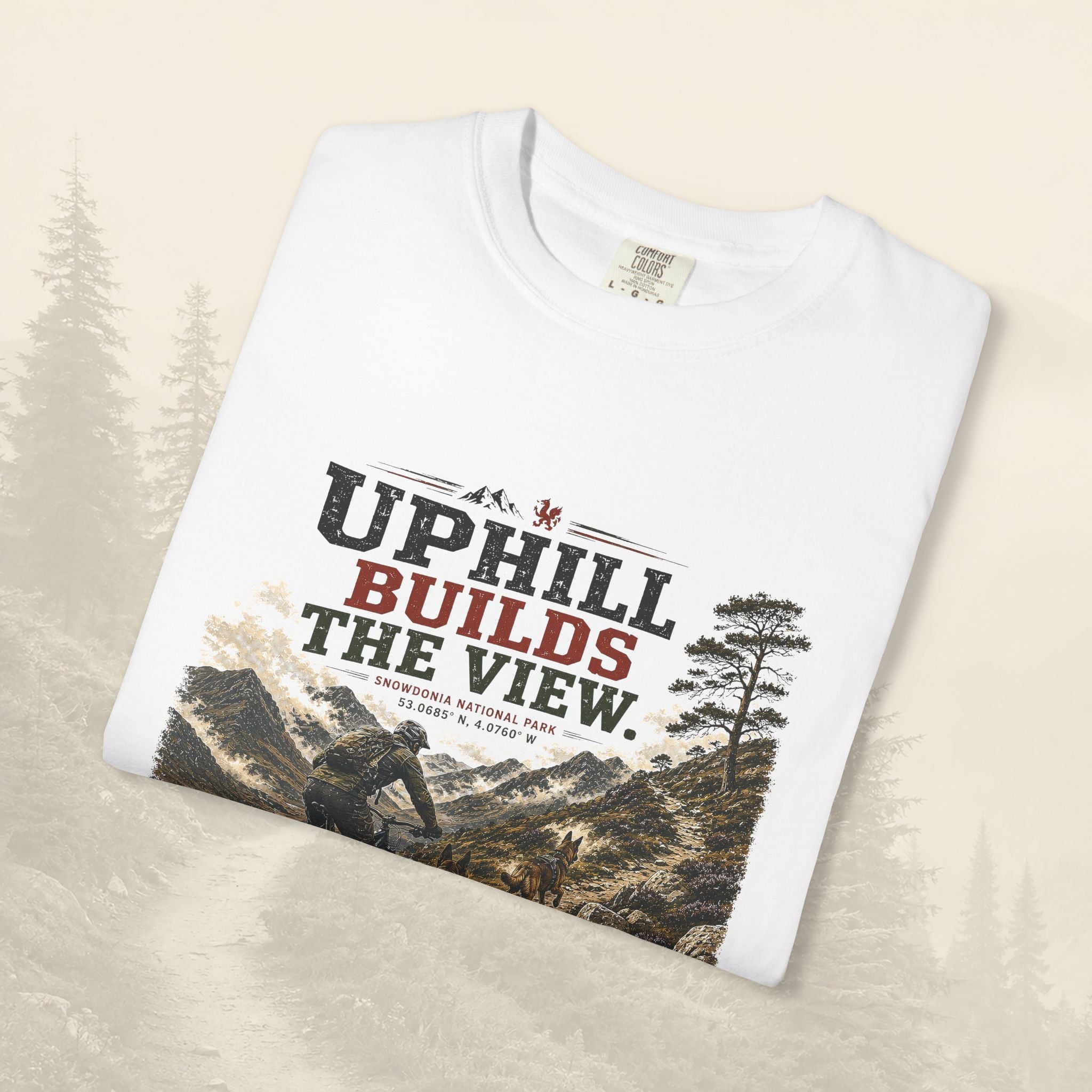 Le t-shirt « À force de monter, on découvre la vue »