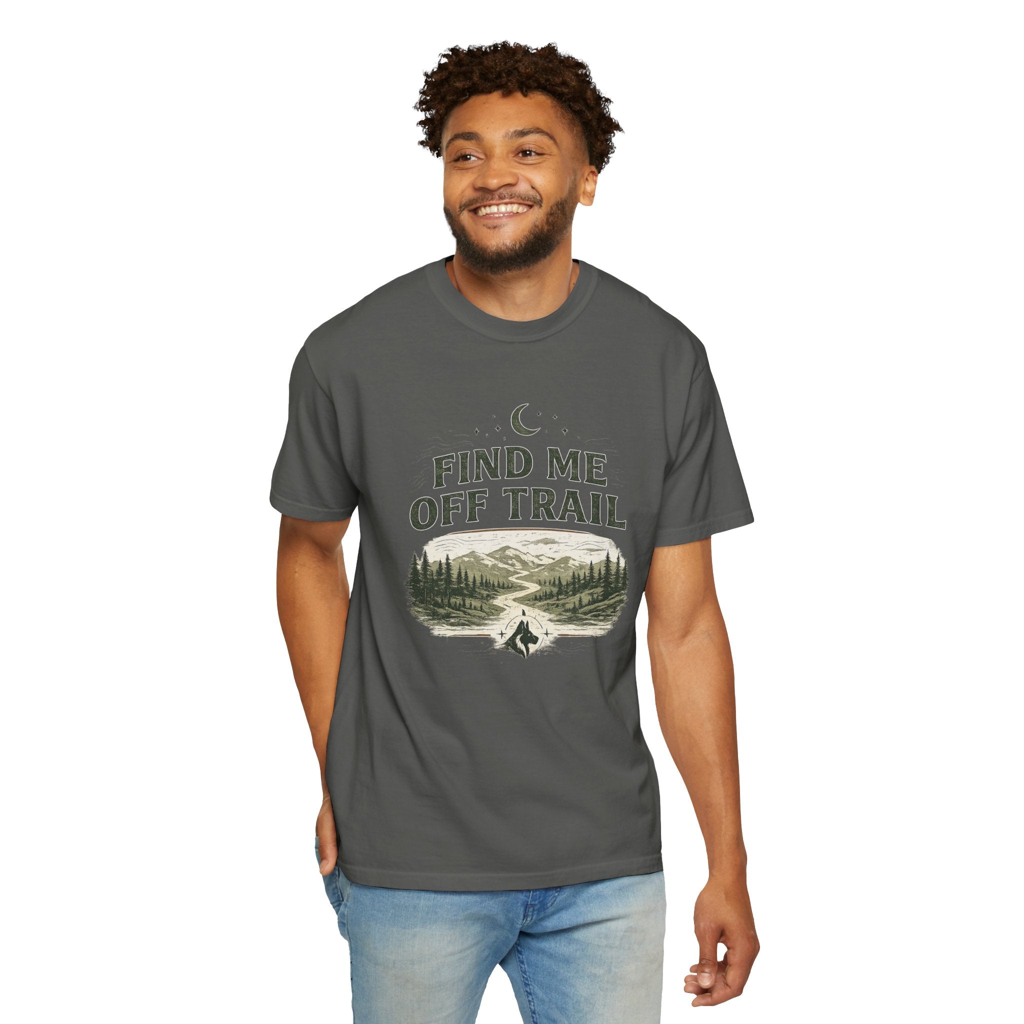 T-shirt « Find Me Off Trail » — T-shirt graphique camping et randonnée