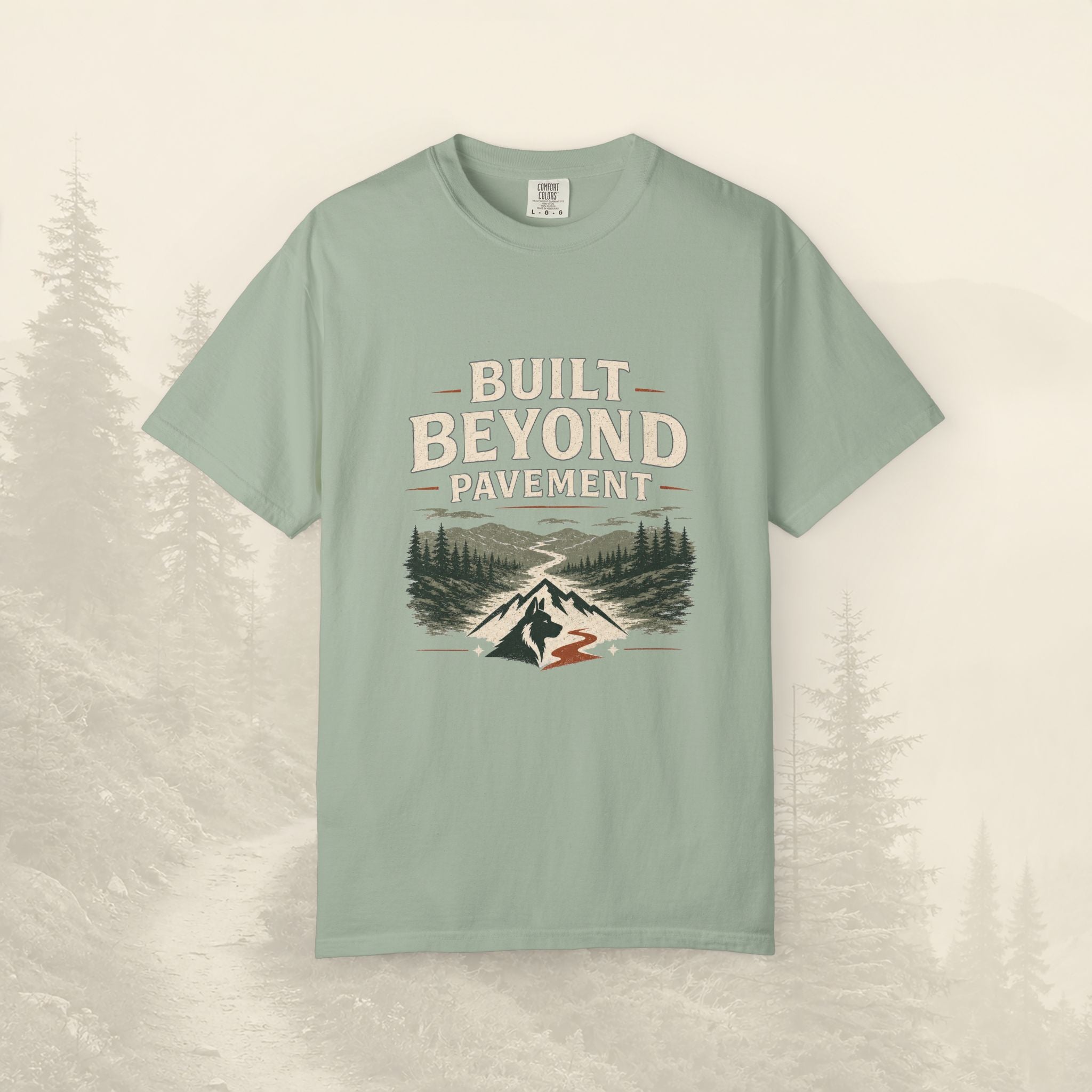 T-shirt Conçu au-delà des sentiers battus