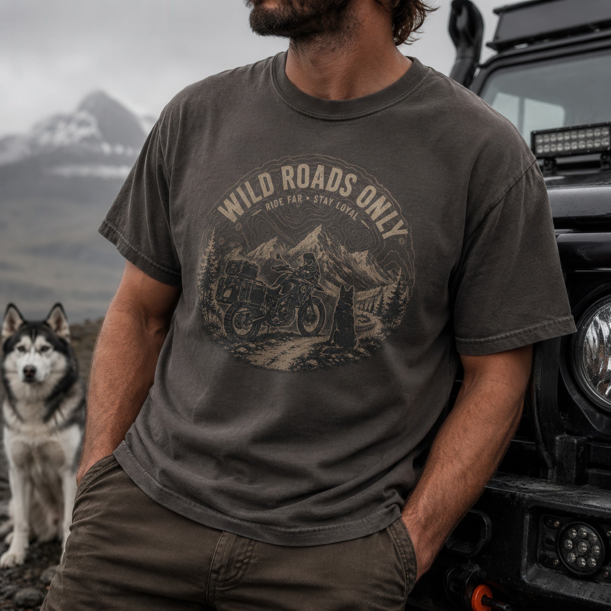 T-shirt Graphique "Wild Roads Only"