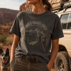 T-shirt Graphique "Wild Roads Only"