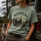 T-shirt Graphique "Wild Roads Only"