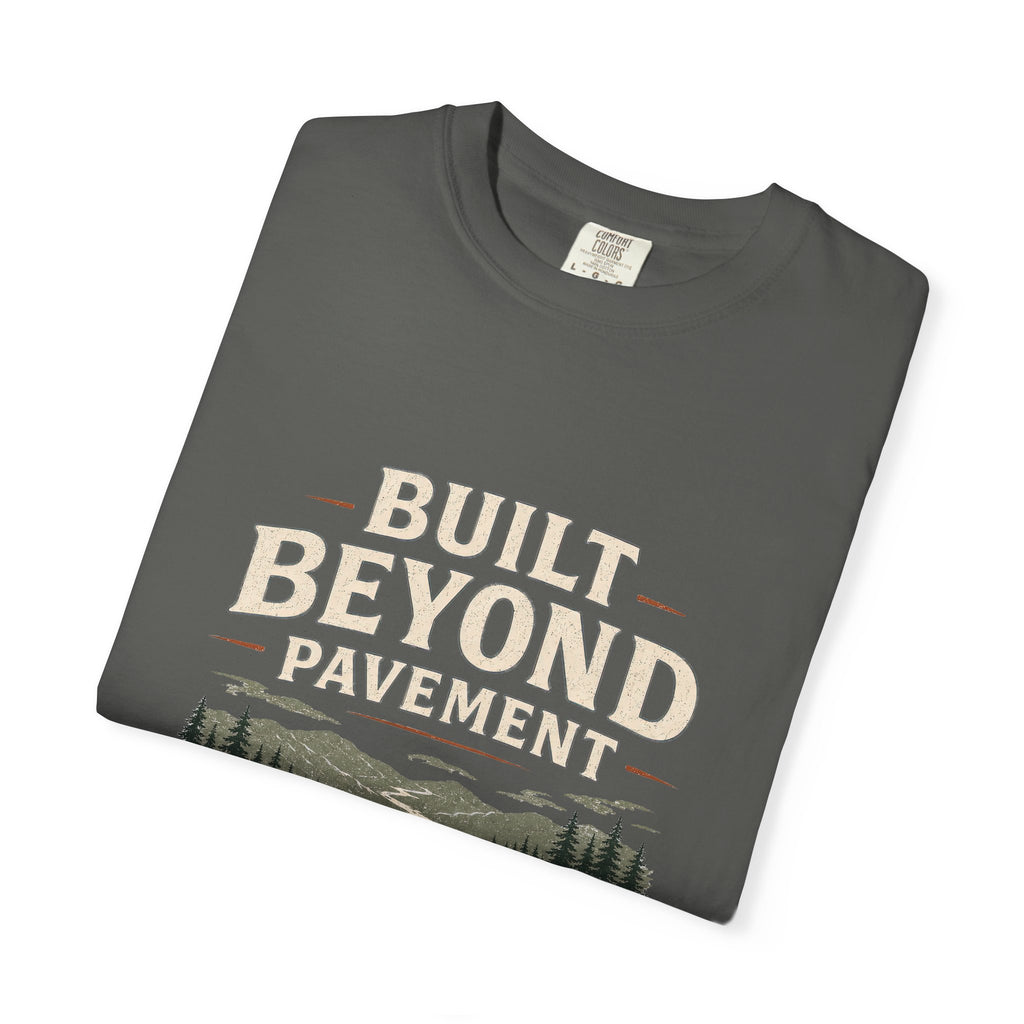 T-shirt Conçu au-delà des sentiers battus