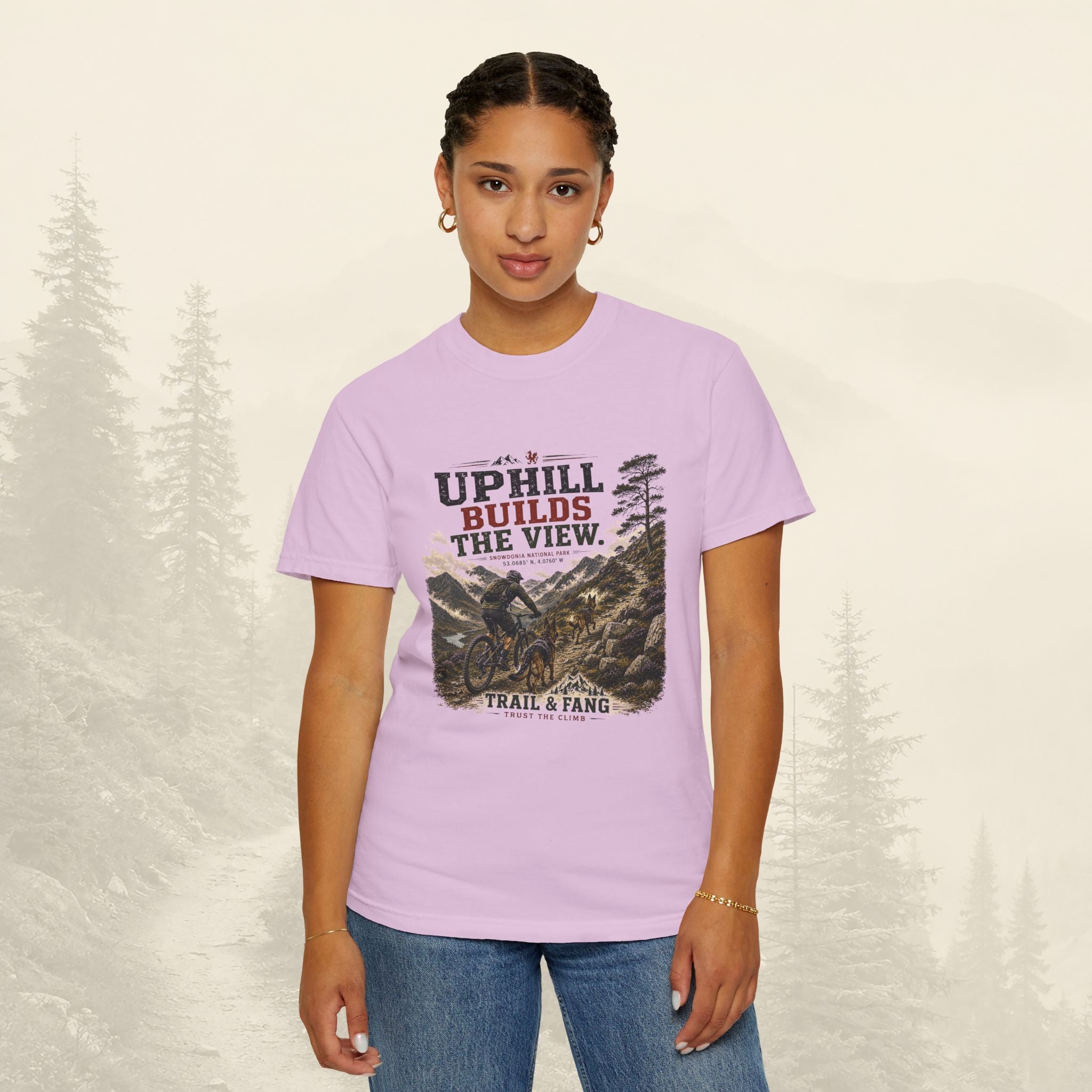 Le t-shirt « À force de monter, on découvre la vue »