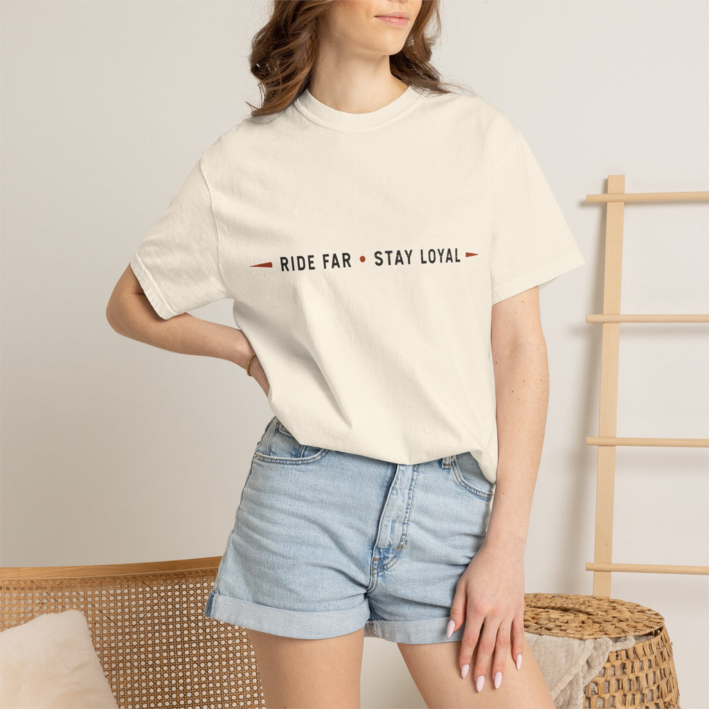 Rouler loin • Rester fidèle T-shirt devise