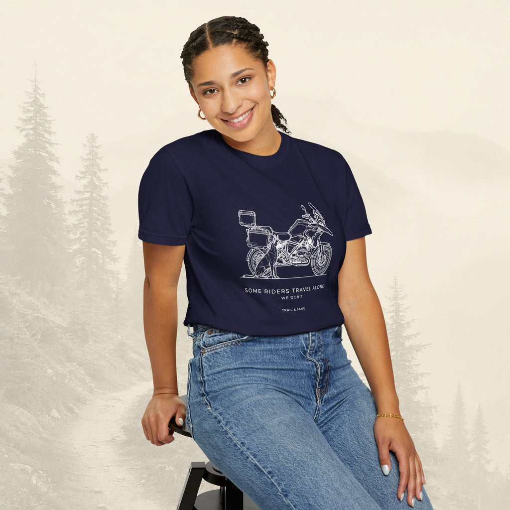 T-shirt moto d'aventure « Certains motards voyagent seuls »