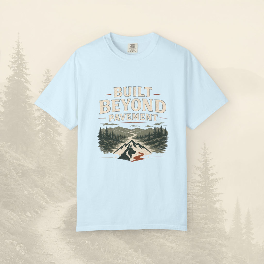 T-shirt Conçu au-delà des sentiers battus